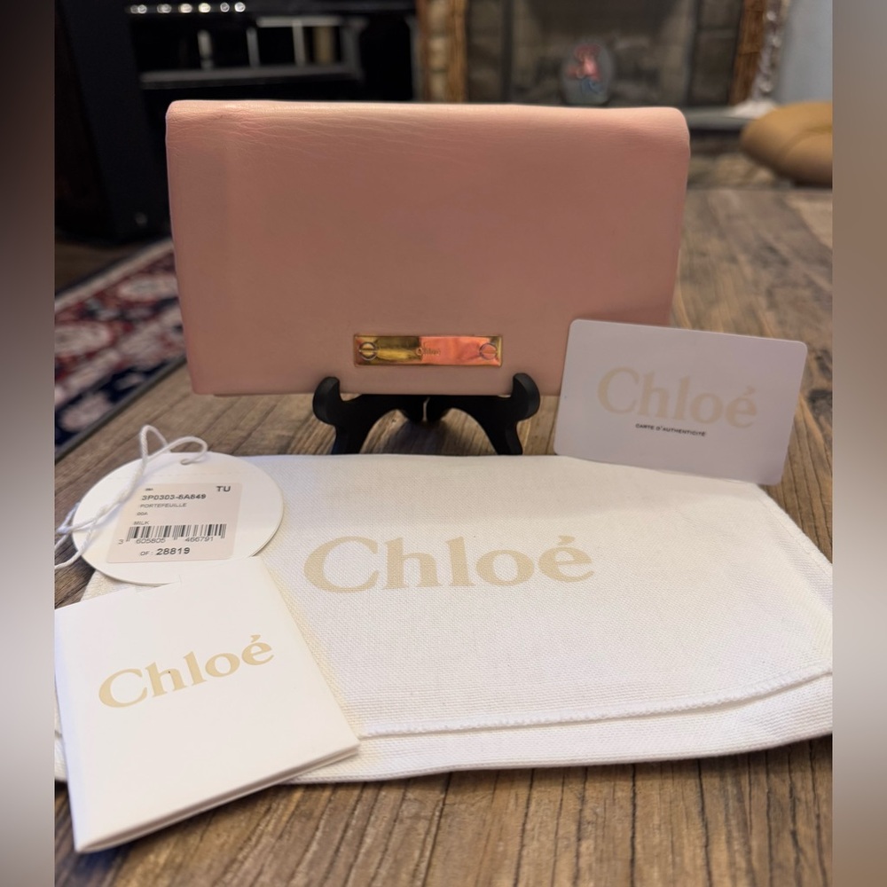 Chloe Pink Leather Fold Over Flap Wallet+bonus w/dusty, orig card/tags and COA